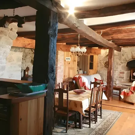 De Charme, Bastides Et Vallees *