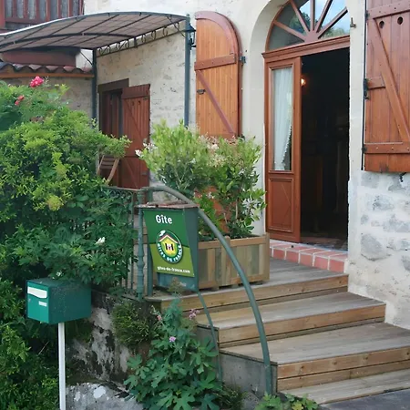 De Charme, Bastides Et Vallees *