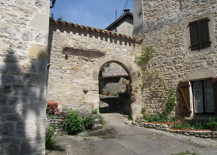 De Charme, Bastides Et Vallees *