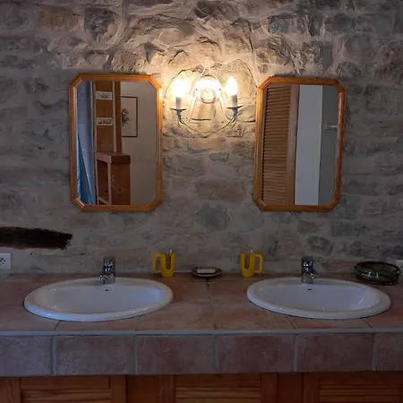 펜션 De Charme, Bastides Et Vallees *