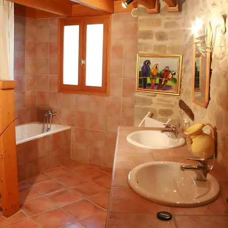 Nyaraló De Charme, Bastides Et Vallees *
